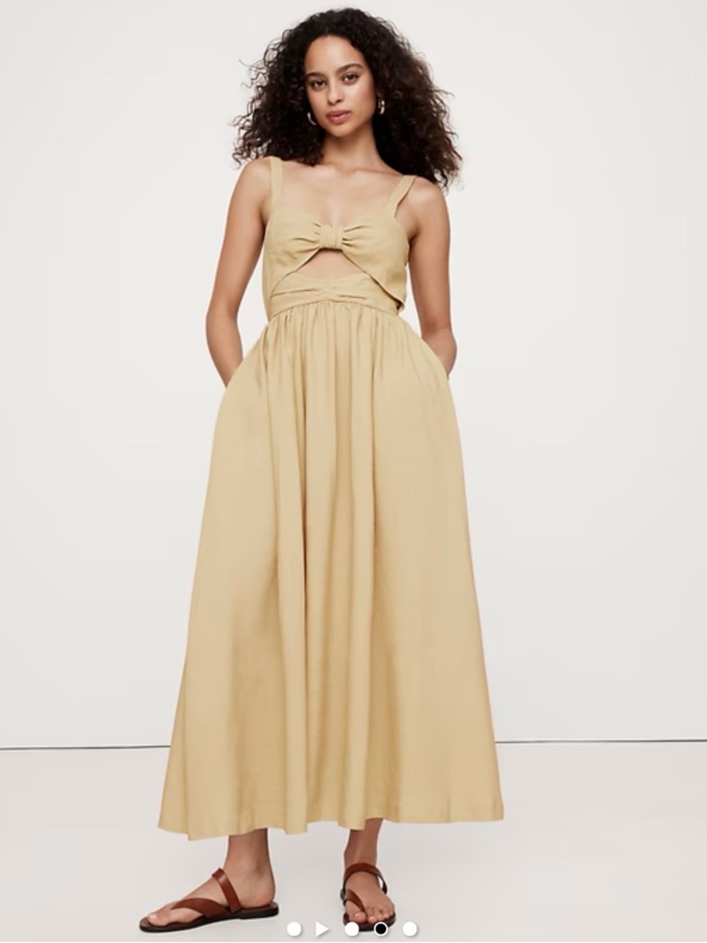 Banana Republic Bow-Front Maxi Dress in Cream. NWT